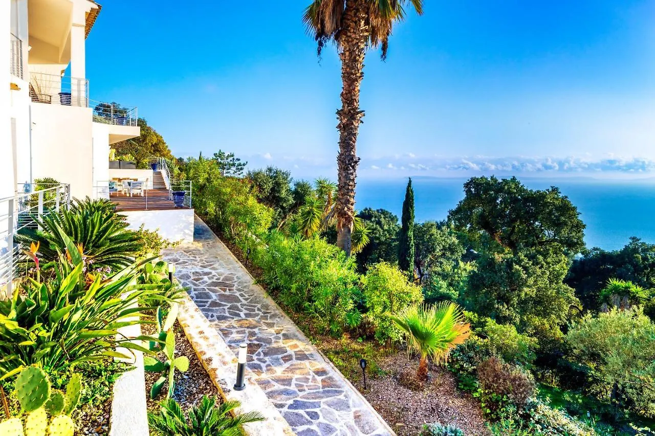 Vistazur Luxueux Appartement Avec Terrasse Et Piscine Le Le Rayol-Canadel-sur-Mer Fransa